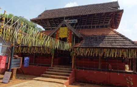Kadavallur Anyonyam: Rigveda Academic Exercise in Kerala
