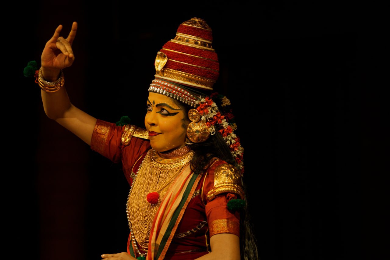 Usha Nangiar's Dynamic Transformation of Women Characters in Koodiyattam