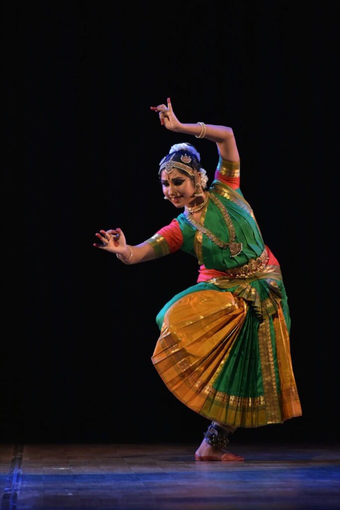 With Vibrance, Lithe and Grace 1 jagyaseni chatterjee 2 1